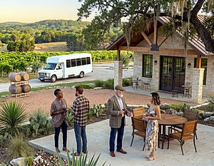 Hill Country Winery & Brewery Shuttle Bus